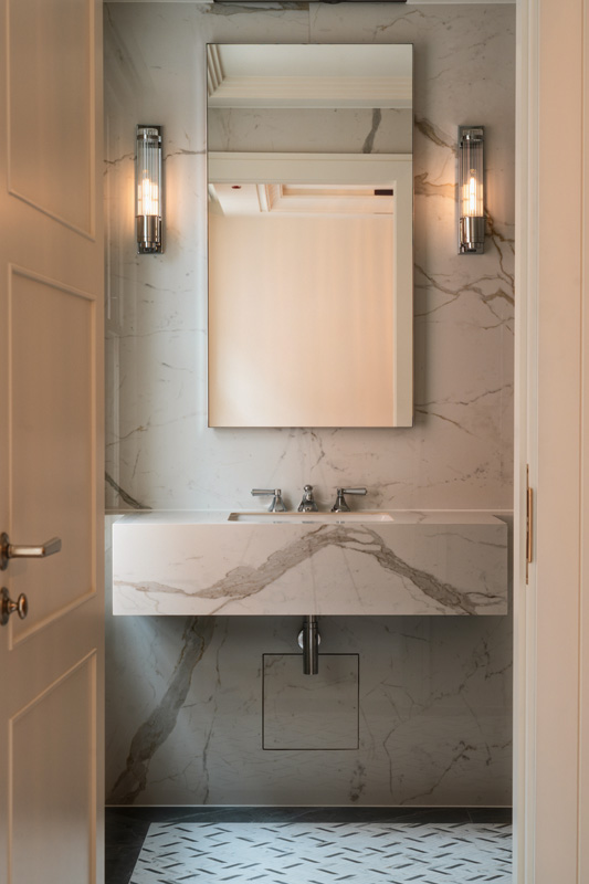 06 Claridge 18 533x800